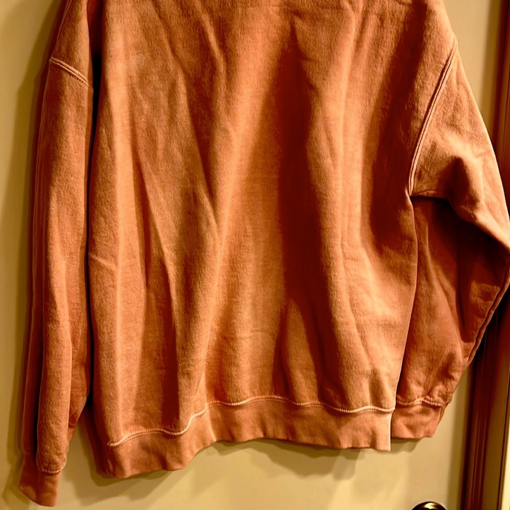 🎤 EUC, Etsy Taylor Swift sweatshirt size large - Picture 3 of 3